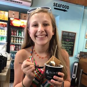 Meet your Posher, Jacey